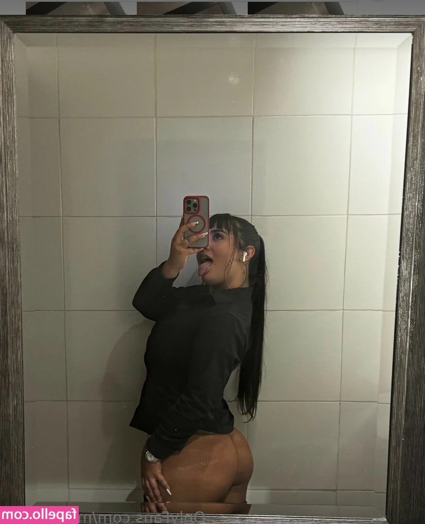 mulatitaapr - titties on a Tuesday