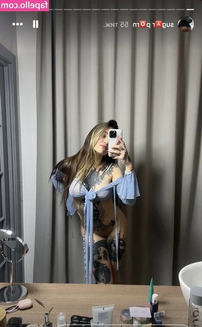 alexa69modesta - I love my fat juicy ass