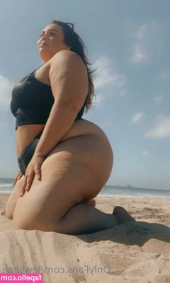 Jewlieah - My cum is so thick   in which hole s  do you want me to put it