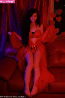 elizabethreed - Hey everyone  Just letting you all know I m taking a short brake due