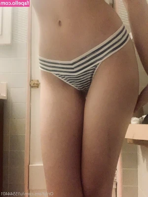 elizabethreed - upskirt!!! 🍑🍑🍑
