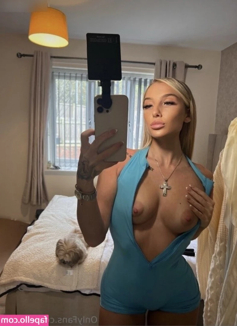 livdavie - Who sent me this dress? 🤔