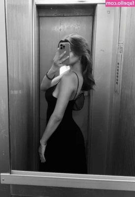 Laura Di Russo [ laura-di-russo ] - Today is my fitness day, will you make me sit even lower?🥰🤗