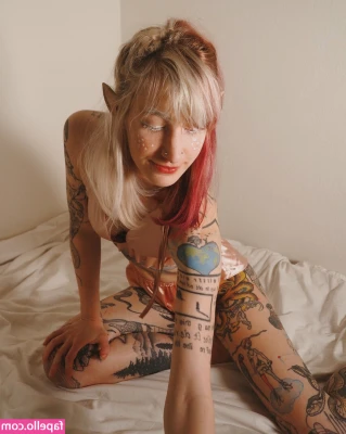 Mrs Nice [ mrs-nice ] - Another day of waking up as a loser and going to bed alone for you