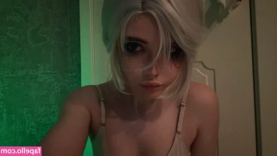 frauleinmilk - If u caught me masturbating would you come replace the dildo?💦