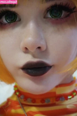 frauleinmilk - Can I send you pics like this?💗
