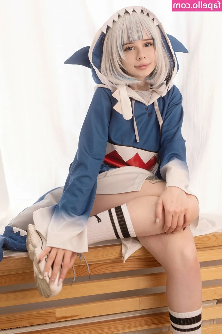 frauleinmilk - thighs lookin juicy