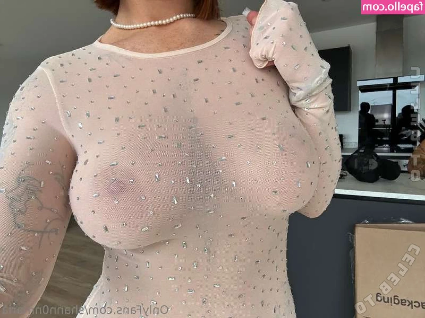 Shann0nmaria_ [ shann0nmaria-4 ] - How s my attire    Check your inbox if you want to see even less