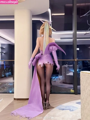 shuimiaoaqua - Olha eu segurando o brinquedinho do corninho🤭😈