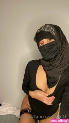 barelylegalhabibi - What are you doing tonight