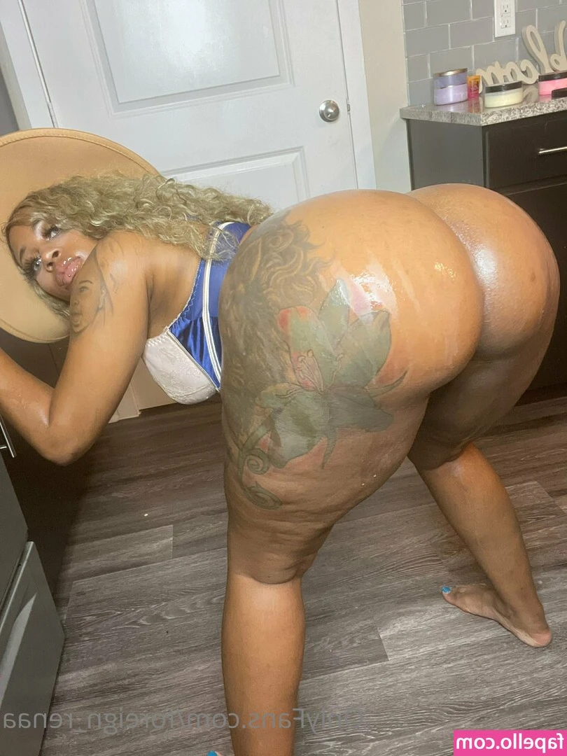 Renaa Avilla [ renaa-avilla ] - Would you grab it ?