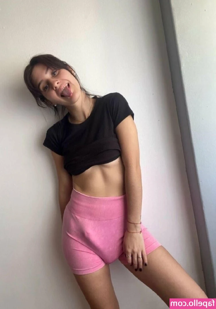 calirainxo - If you want me  then hold me tightly coz I m slippery when wet