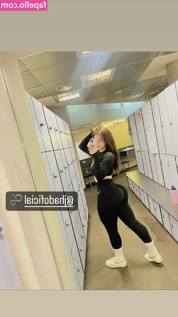 jasmin.reyeshn [ jasmin-reyeshn ] - You know what I want to see in my DMs right now? 😳🤭