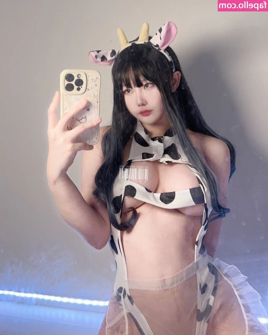 milkys2somi - online right now if anyone wants to chat 🥰