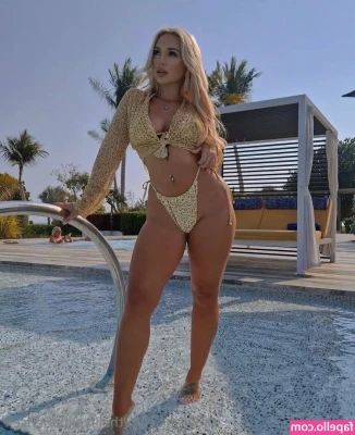 thelilyexperiencex - Front or back? 🤭