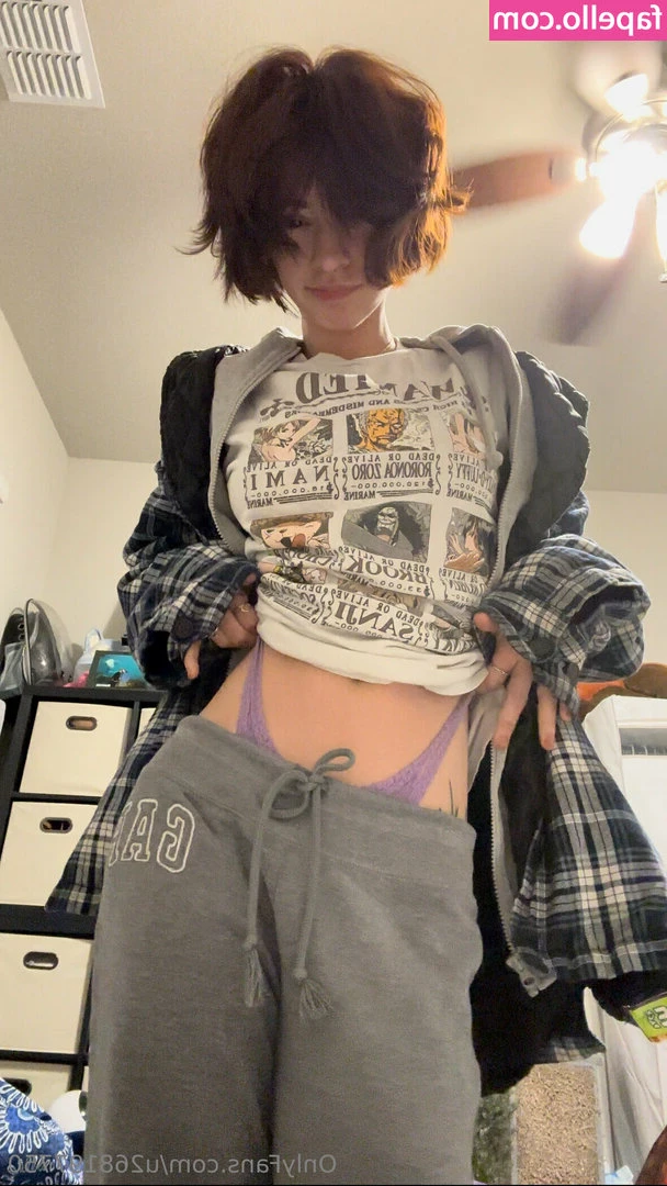 Lovehappydays - I'm horny and I want to play baby. Sext me!