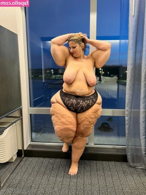 bigbootyasshley - Вас интересует индустрия спорта 