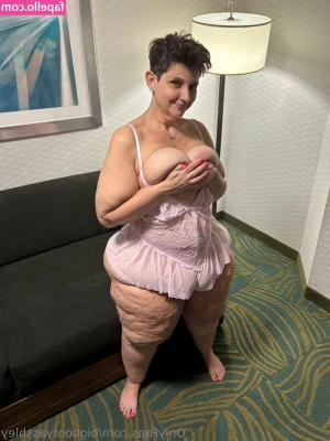 bigbootyasshley - 🎥💻 Making $99 Customs. TODAY ONLY - RIGHT NOW! 🎥💻  📣