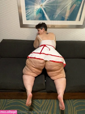 bigbootyasshley - Sorry I haven’t posted lately! I’ve been so distraught over