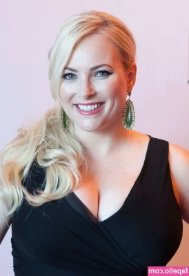 Meghan McCain [ meghan-mccain ] - Me lo dai un bacino? 🥺