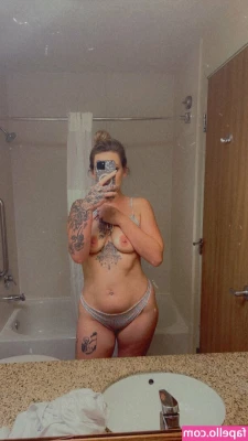 lexi.a.921 [ lexi-a-921 ] - Can I put my tiddys in your face? 🥴