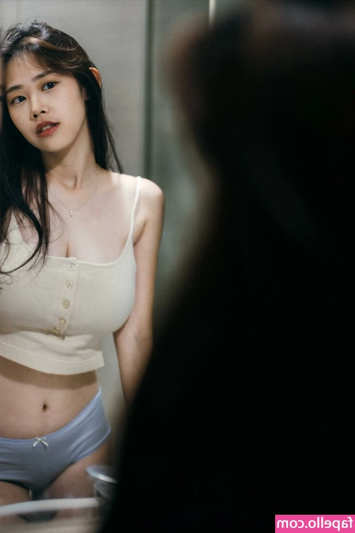 peiying._.p [ peiying-p ] - I'm here to serve you!! just ask!!😈😈👄👄💕💕