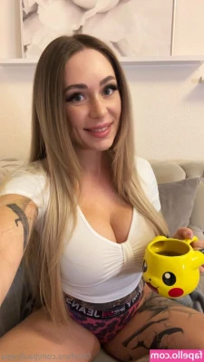 Selina Galinsky [ selina-galinsky ] - Just in time for titty tuesday