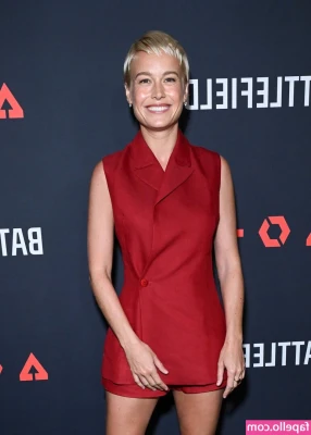 Brie Larson [ brie-larson-1 ] - Let me be the reason you lose sleep tonight.