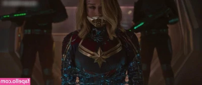 Brie Larson [ brie-larson-1 ] - I’m going to give going live a try again today! Yesterday the live