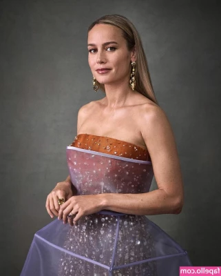 Brie Larson [ brie-larson-1 ] - Doing what I do best, according to some people..🙈😉