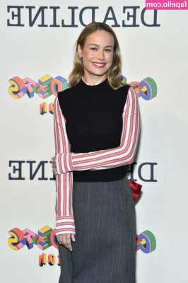 Brie Larson [ brie-larson-1 ] - Hello everyone  New account active what do you want to see   I can
