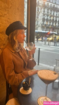 Brie Larson [ brie-larson-1 ] - I love a good choker