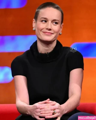 Brie Larson [ brie-larson-1 ] - Good morning!🤪🤓