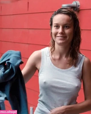 Brie Larson [ brie-larson-1 ] - Made you look 👀