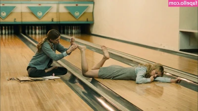 Brie Larson [ brie-larson-1 ] - Im watching you 😈