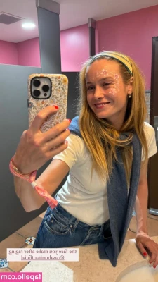 Brie Larson [ brie-larson-1 ] - Freshly shaved and fucking my 🍑 with my huge dildo. 🍆 🍑 💦