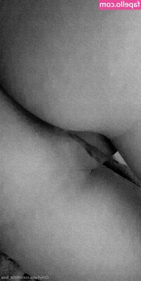 little_bee [ little-bee ] - Fancy a lick bby