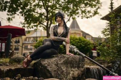 Luxlo Cosplay [ luxlo-cosplay-12 ] - When woke up freezing 🥶 In two days from 34 °C to 4 °C