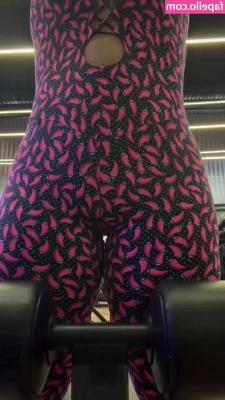 Mulher Filé [ mulher-file ] - Double vision 🤪🤩 I turn around and cum while I ride facing