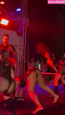 Mulher Filé [ mulher-file ] - take my tits 🤤