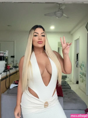 Mulher Filé [ mulher-file ] - reading yall comments like 🥴