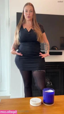 Ava Nicks [ ava-nicks-22 ] - who likes my titties in this shirt hehe also DONT FORGET i’m going