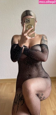 Leonie Sommer [ leonie-sommer ] - Honey  how do you like my underwear  tell you to take it off first