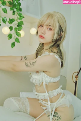 Sab Sangria [ sab-sangria ] - Sit with me  onlyfans com tmfanboy69