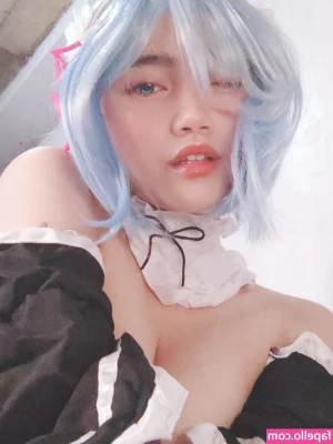 Sab Sangria [ sab-sangria ] - Only look up at me