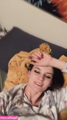 izassassin - Wet dirty socks 😏💦
