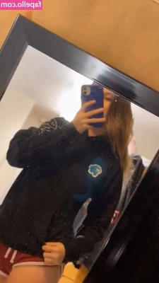 izassassin - If you re into anal and my booty   tip me  5  and I will send you the
