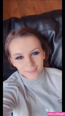 izassassin - I dyed my hair  and then I tried to dye my landing strip for the
