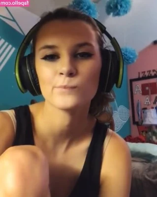izassassin - Tip me  5 for a video in your inbox