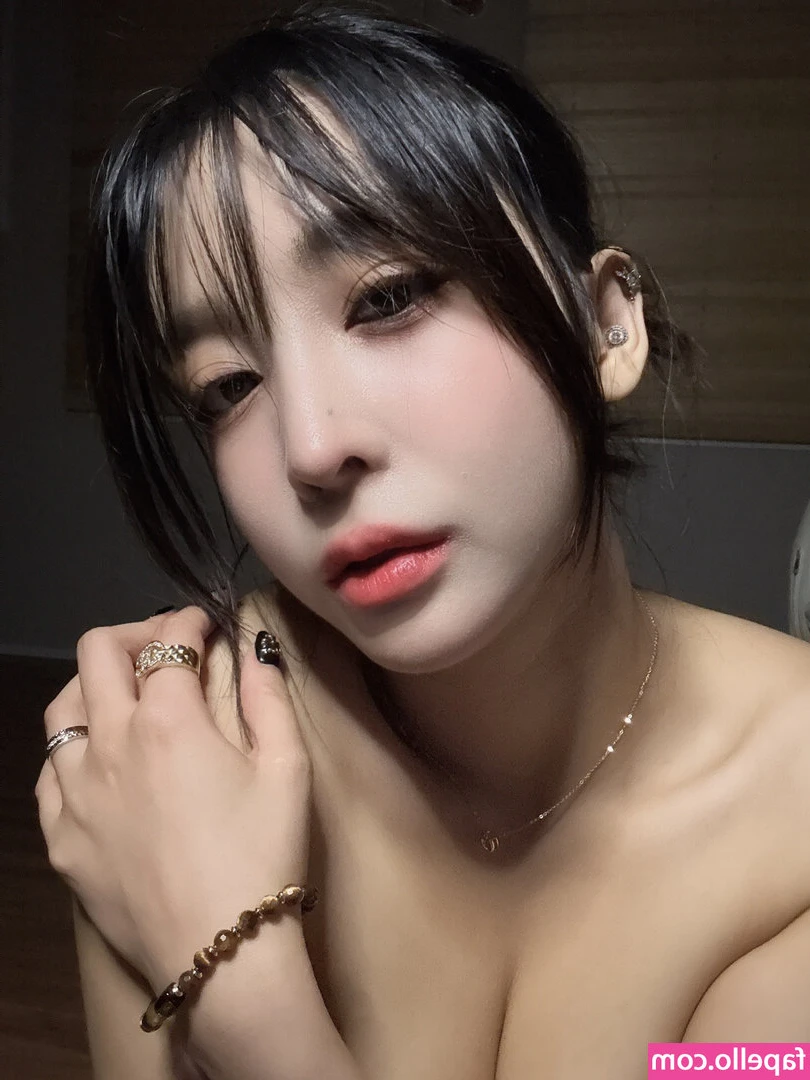 _miyu96 [ miyu96 ] - https://onlyfans.com/682334547/moodybb